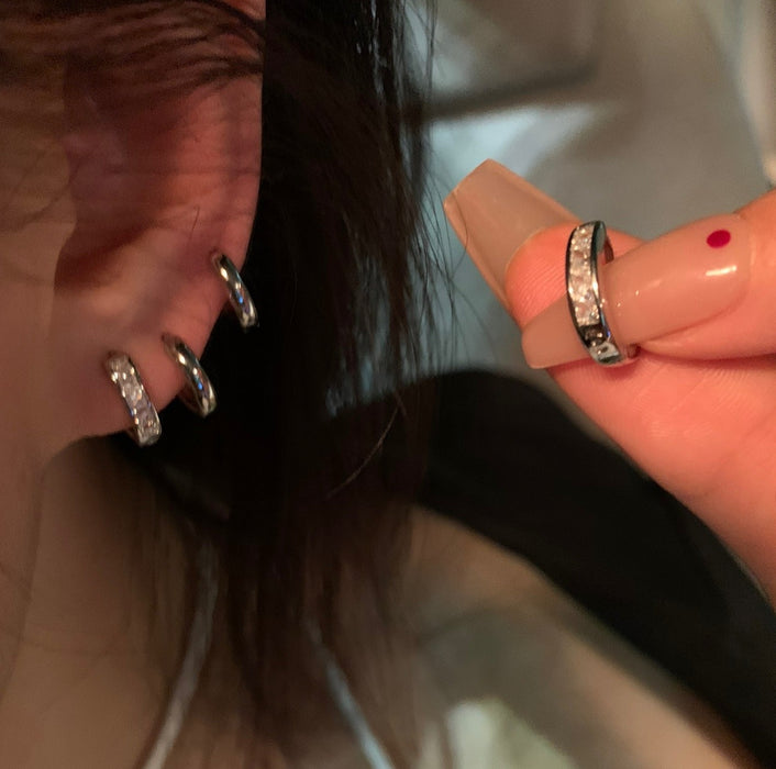 Wholesale Versatile earrings, niche design, high-end earrings for women, earrings needles