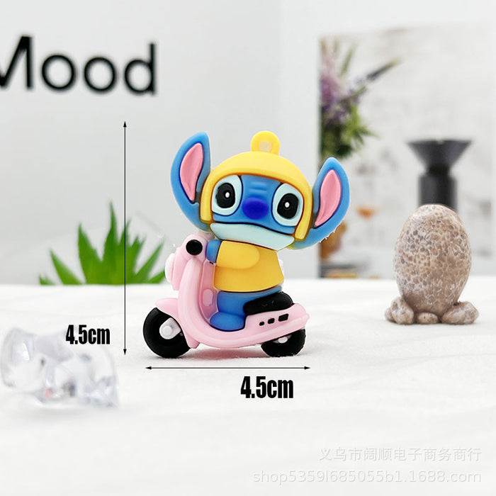 Wholesale  Cartoon keychain doll pendant cute  accessories keychain jewelry accessories