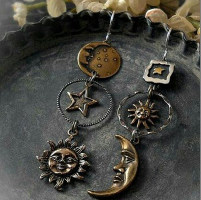 Wholesale Independent Station Retro Pentagram Sun Moon Long Pendant Earrings