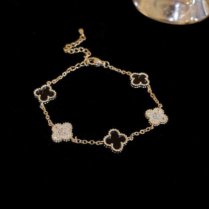 Wholesale lucky four-leaf grass bracelet temperament jewelry design jewelry women