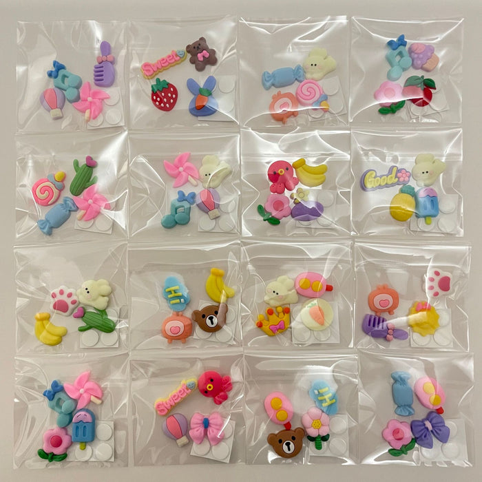 Wholesale 3D 3D stickers with cute cartoon stickers for water bottles and thermos cups, DIY refrigerator stickers, mobile phone stickers, 3D soft rubber resin buckles