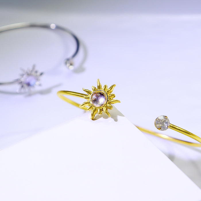 Wholesale Wholesale of Sun Totem Handmade Jewelry, Simple Jewelry, Open Mouth Women's Bracelet, High Quality Bracelet