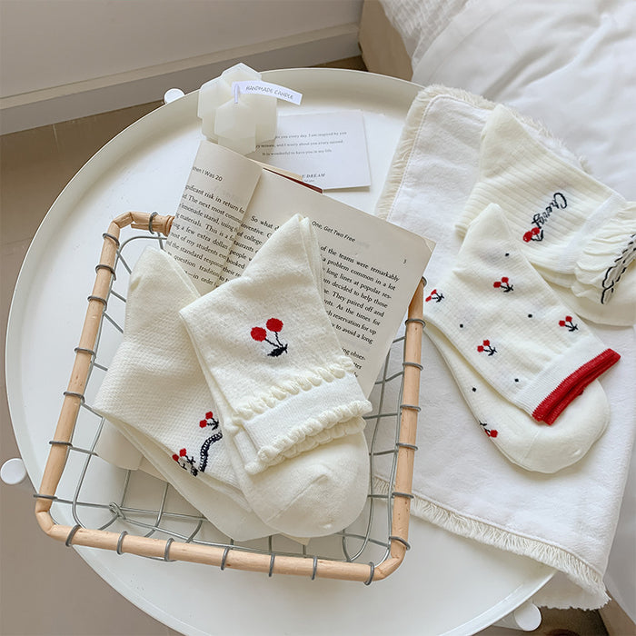 Wholesale Thin cotton socks with lace and thin combed cotton socks