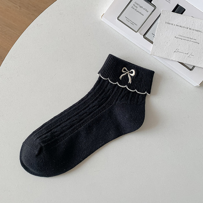 Wholesale Lace bow socks with flared design, short tube socks