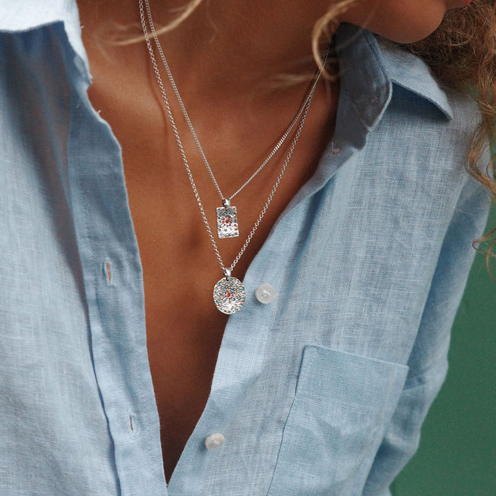 Wholesale Crane necklace with painted octagonal pendant necklace