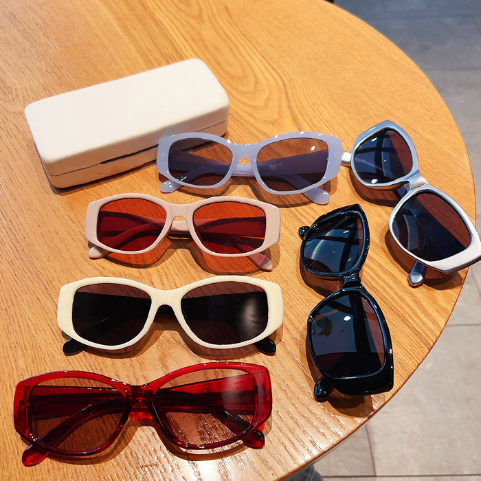 Wholesale Sunshade sunglasses, high-end UV resistant retro cat eye sunglasses