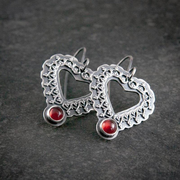 Wholesale Earrings Alloy Retro Ethnic Heart Shaped Lace Hollow Out JDC-ES-Saip102