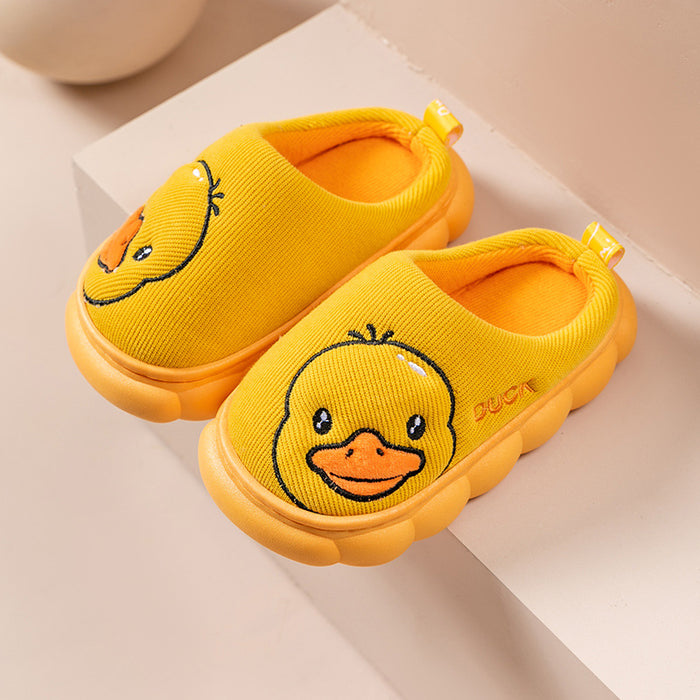 Wholesale Children' s cotton slippers autumn and winter medium and large children' s cute cartoon children' s slippers home indoor plush slippers