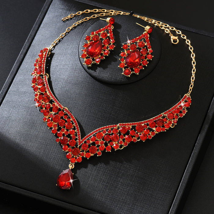 Wholesale Vintage jewelry exaggerated necklace earrings large set luxury