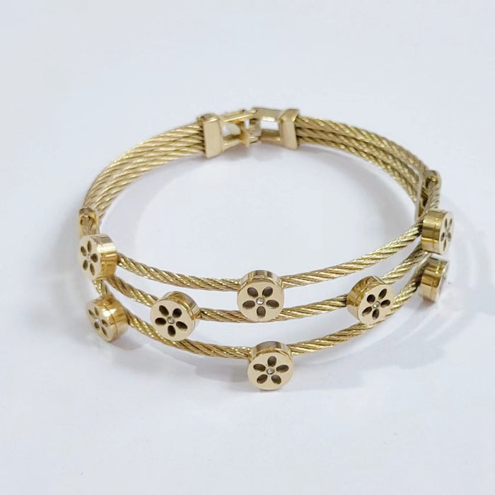 Wholesale Titanium steel color-preserving bracelet with diamond setting