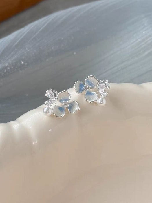 Wholesale Gradient flower pearl earrings, light luxury temperament, high-end feeling, unique earrings