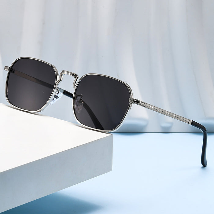 Wholesale Round Metal Sunglasses Women's Anti-ultraviolet Sunglasses Sunglasses Men's  Sunglasses