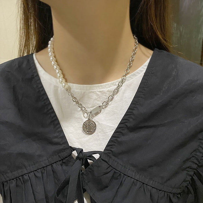Wholesale Irregular Brooch Moonstone ing Necklace Clavicle Chain