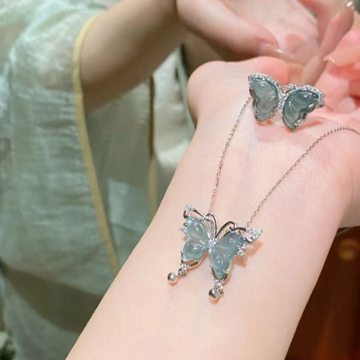 Wholesale Light green hollow butterfly pendant necklace versatile clavicle chain