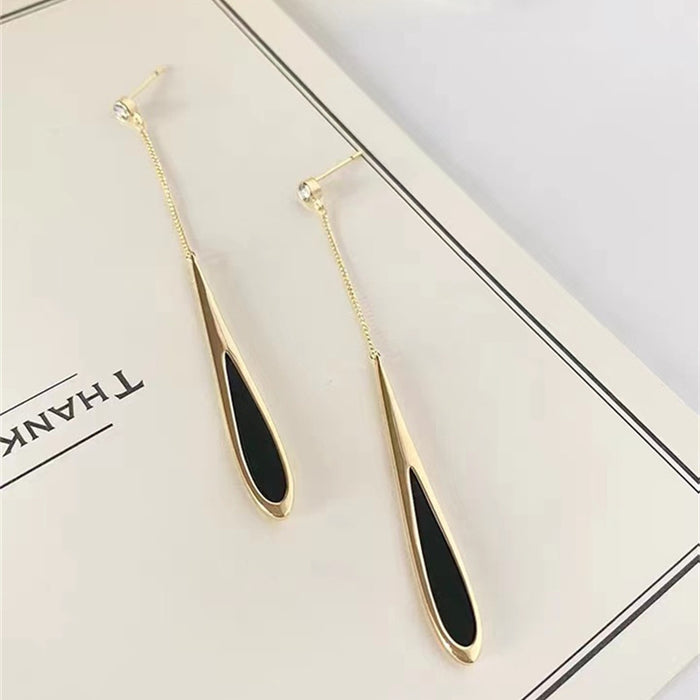 Wholesale Long water droplet tassel ear clip without ear holes, niche design with temperament