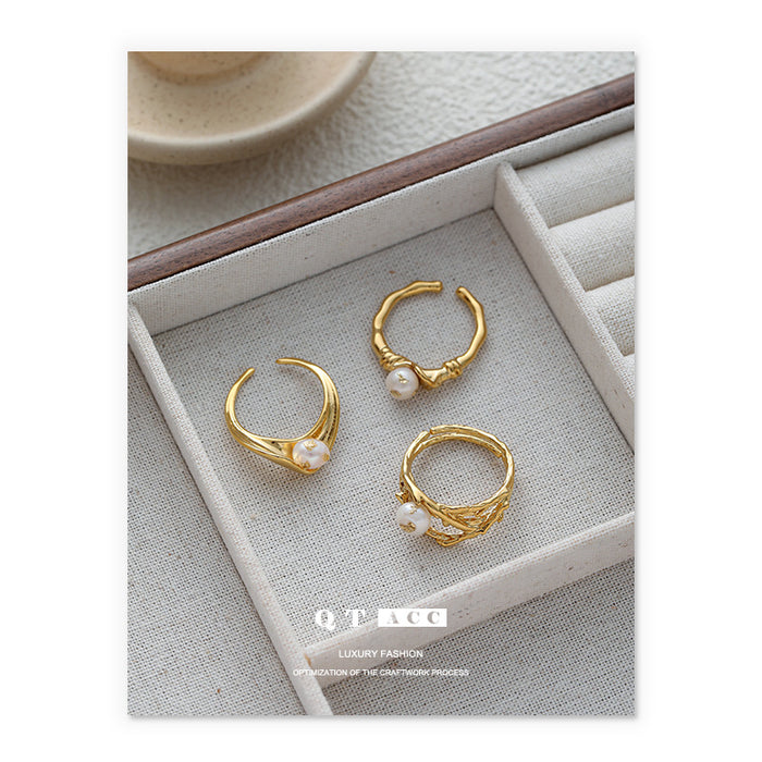 Wholesale Retro exquisite gold-plated ring, versatile natural pearl gold foil embellished open ring bracelet