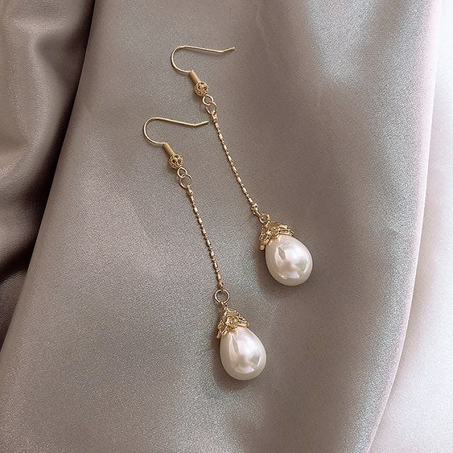Wholesale Pearl Elegant Hook Long Earrings