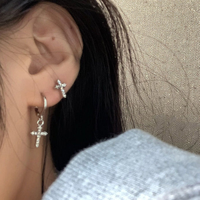 Wholesale Silver Needle Asymmetric Diamond Cross Earpin Charm Earclip Fashion Earaccessory