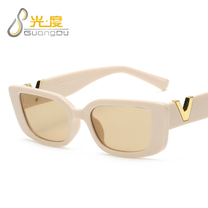Wholesale Small frame sunglasses, same style fashionable and simple square trendy sunglasses