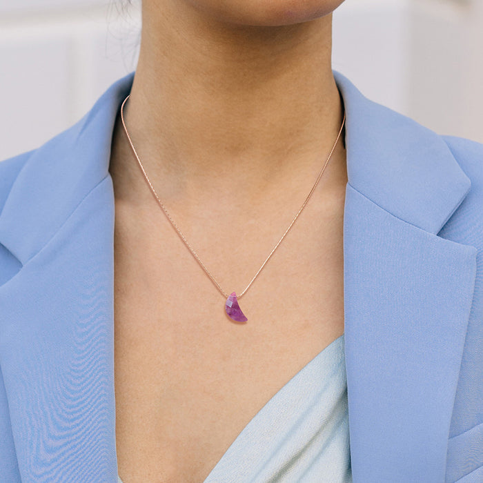 Wholesale Natural stone pendant necklace with moon pendant and tiger' s eye bead