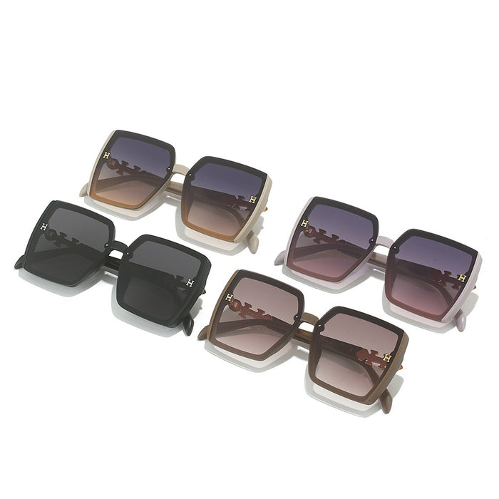 Wholesale Letters PC Women's Sunglasses JDC-SG-Bofeng020