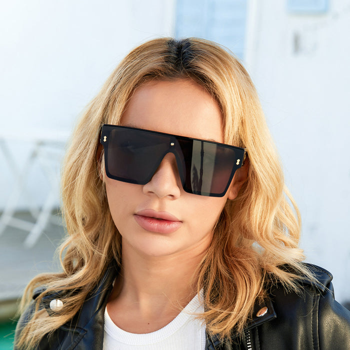 Wholesale Fashion integrated sunglasses with large frame