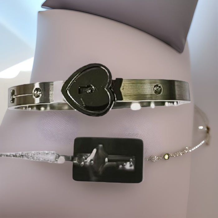 Wholesale Diamond studded titanium steel bracelet, fashionable plain circle, light luxury jewelry, bracelet accessories