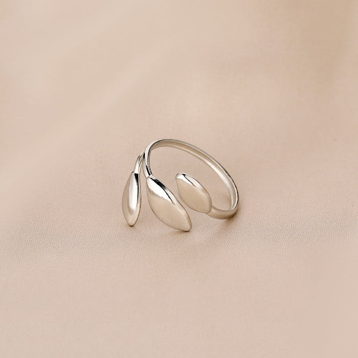 Wholesale Fashionable and personalized adjustable heart-shaped stainless steel open ring with simple design