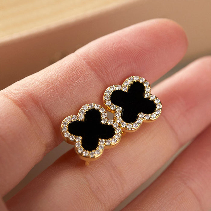 Wholesale Earrings and accessories wholesale, niche high-end earrings, light luxury high-end earrings, four leaf clover earrings