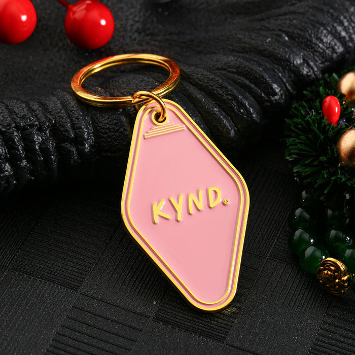 Wholesale Customized metal keychain, personalized and portable diamond shaped key pendant. Customized metal keychain