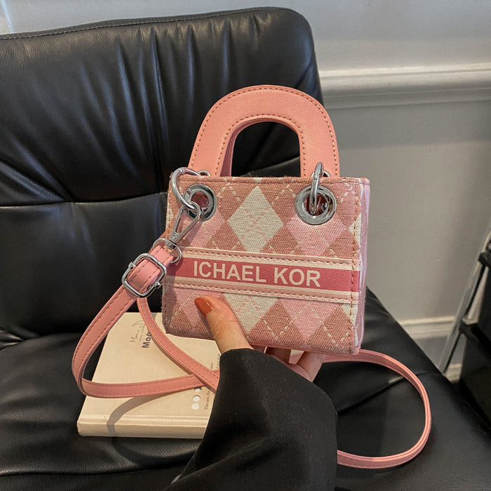 Wholesale Children's bag, fashionable and cute mini versatile diamond grid small bag