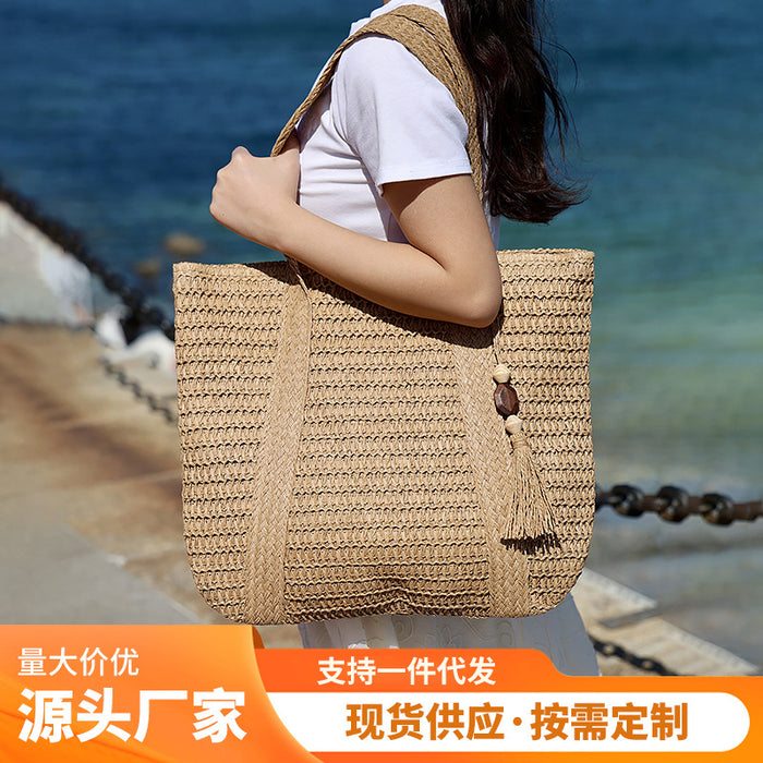 Wholesale Woven Bag with Tassels, Versatile Large-Capacity Woven Straw Bag