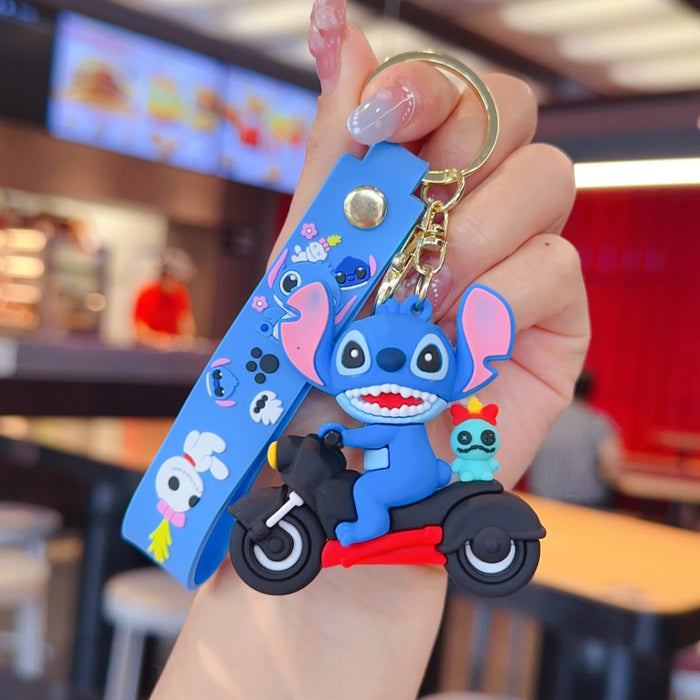 Wholesale Cartoon anime alien keychain chain doll bag pendant buckle cross-border keychain