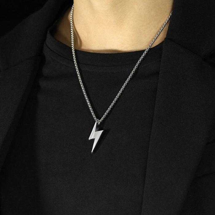 Wholesale Creative, fashionable and versatile lightning stainless steel men's necklace
