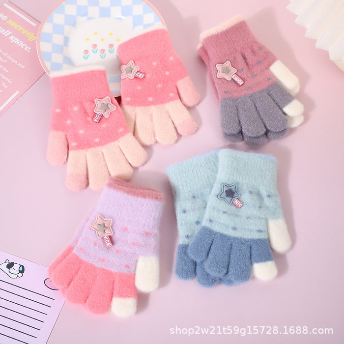 Wholesale Cute Star-Shaped Cold-Weather Knitted Gloves