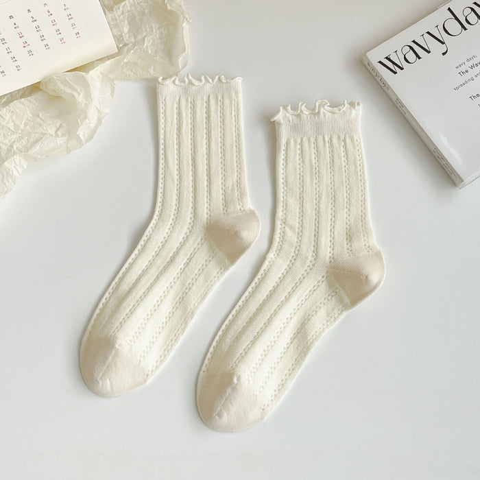 Wholesale Breathable and sweat absorbing socks with hollowed out middle tube socks and boneless pile socks