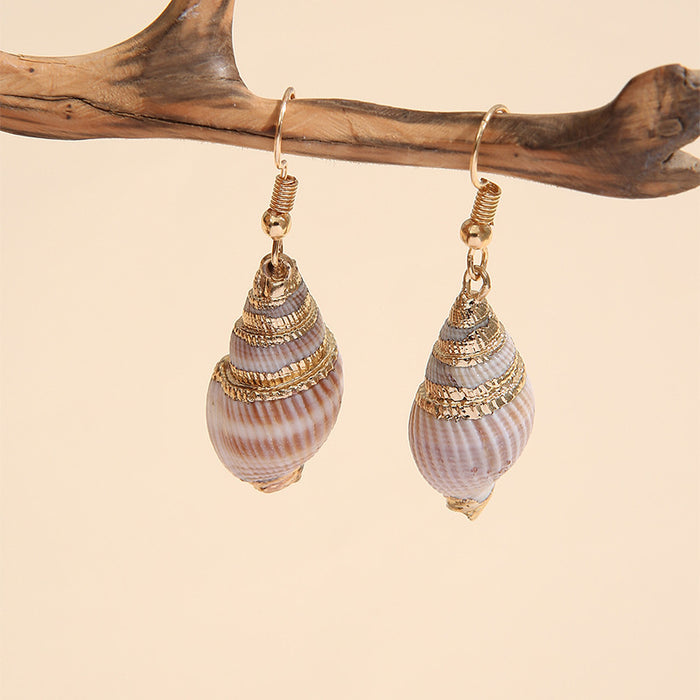 Wholesale New creative conch shell earrings with personalized beach style and dual color conch shell earrings