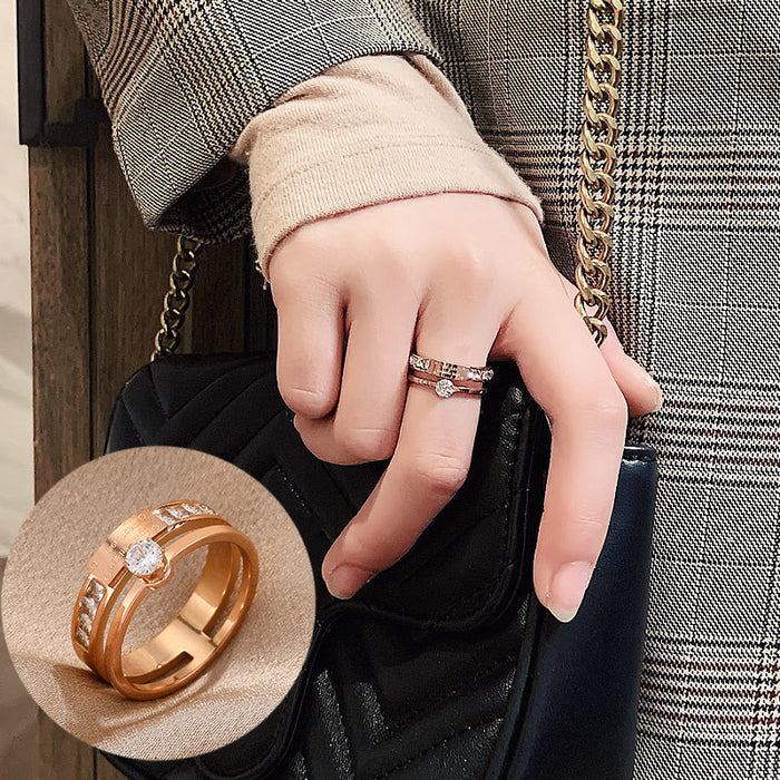 Wholesale Titanium steel ring, women's rose gold personalized and stylish ring, women's clothing accessories