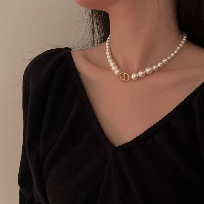 Wholesale New bead necklace sweater chain niche high-end pearl necklace light luxury temperament fashionable collarbone chain
