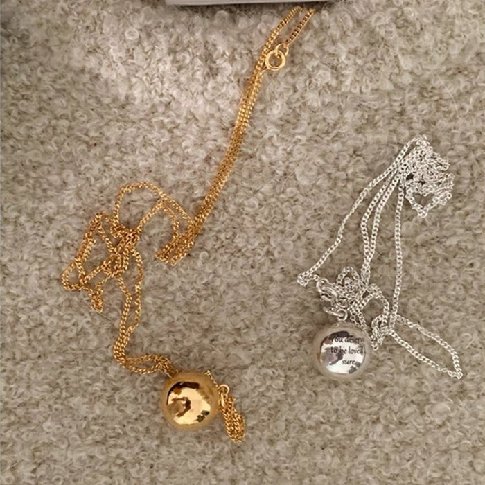 Wholesale Minimally designed round ball necklace for women with a niche design, temperament and texture pendant, sweater chain