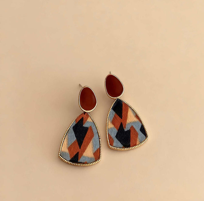 Wholesale Burgundy vintage floral heart stud earrings