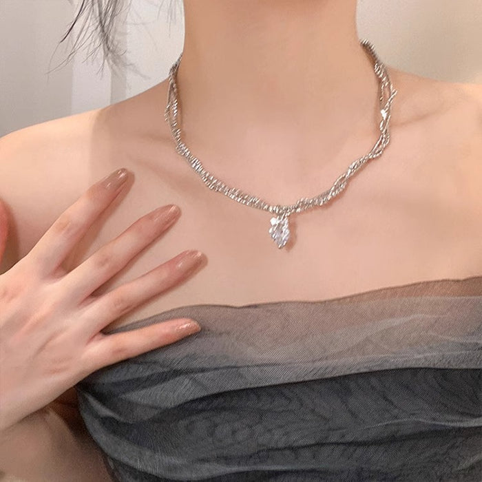 Wholesale Necklace hot girl style personalized clavicle chain high-end snake necklace