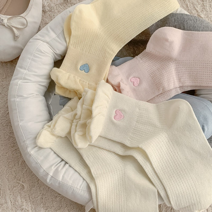 Wholesale Socks with heart-shaped embroidery, thin cotton bubble edge, short tube socks, boneless and breathable