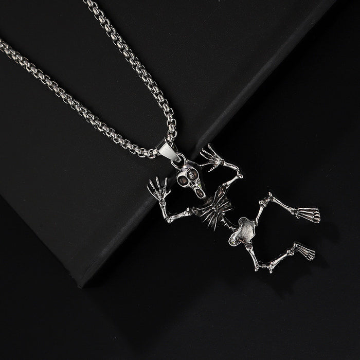 Wholesale  funny skull pendant necklace personality exaggerated retro versatile necklace