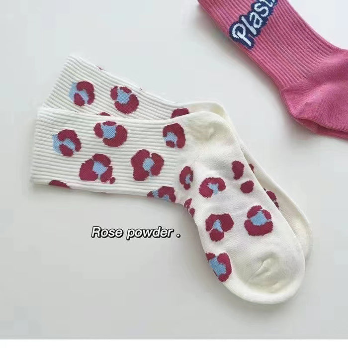 Wholesale Cute flower socks, mid tube socks, heart-shaped letters, simple and trendy long tube socks