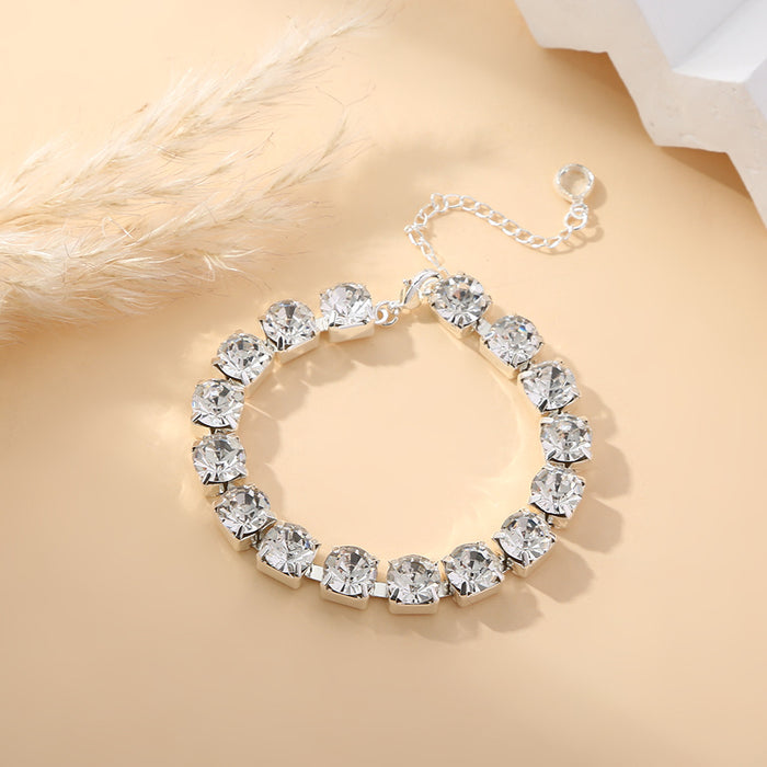 Wholesale Popular rhinestone claw chain versatile temperament bracelet copper plated real gold non fading accessory