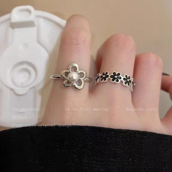 Wholesale Black Glaze Small Flower Opening Ring Sweet Retro All-match Ring