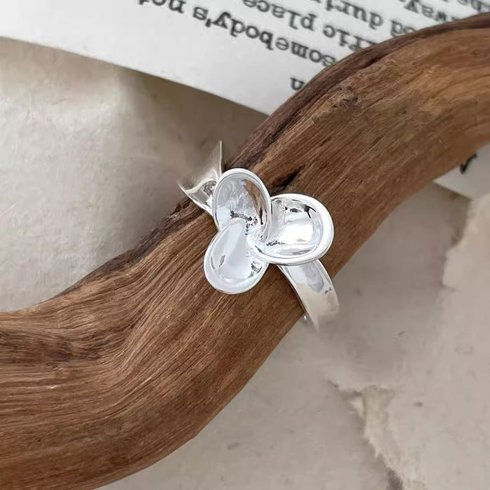 Wholesale The ring is niche, high-end, light luxury, versatile and versatile. It is a new handmade accessory