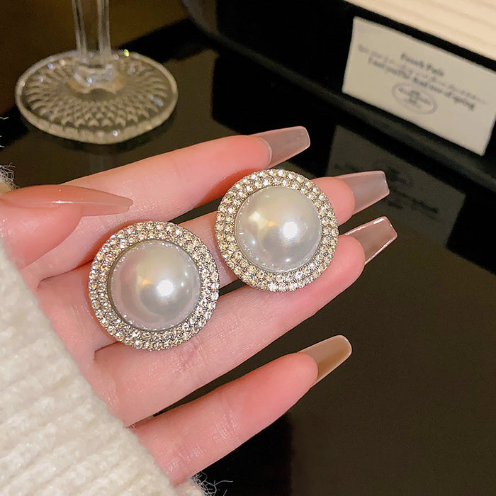 Wholesale Pearl and Cat' s Eye Stud Earrings
