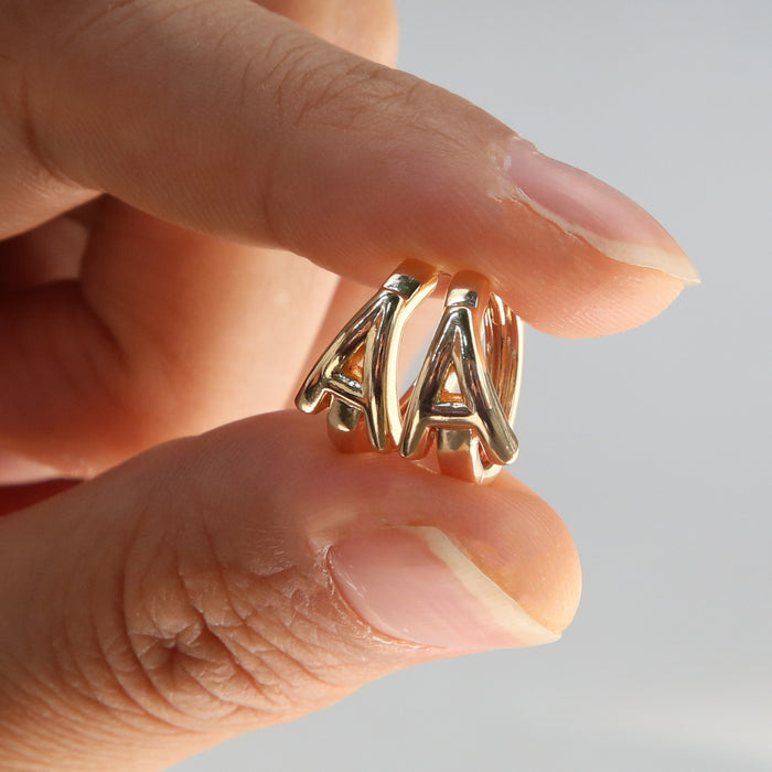 Wholesale  18k gold high-polished brass simple 26 English letters earrings